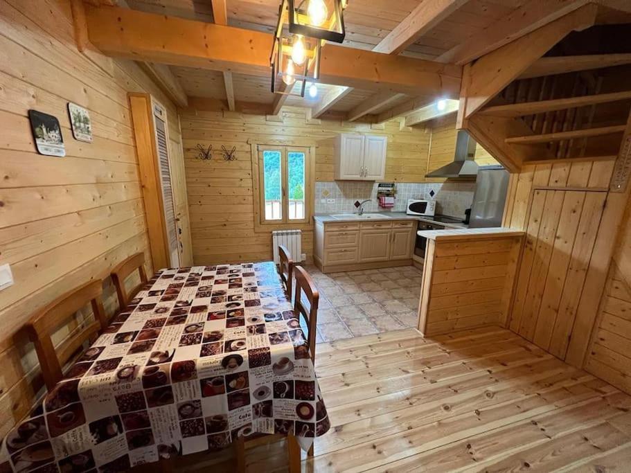 Chalet 6B Dans Les Pyrenees Proche D'Andorre LʼHospitalet-près-lʼAndorre 외부 사진